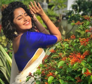 Anupama Parameswaran (aka) Anupama