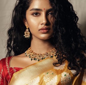 Anupama Parameswaran (aka) Anupama