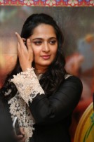 Anushka (aka) Anushka Shetty