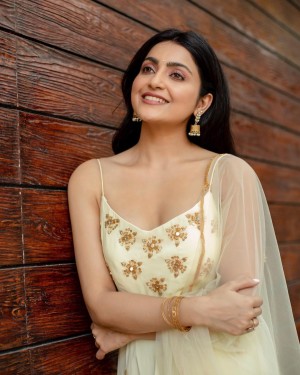 Avantika Mishra (aka) AvanthikaMishra