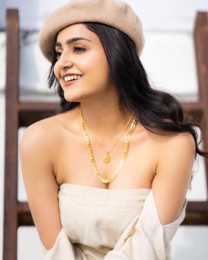 Avantika Mishra (aka) AvanthikaMishra