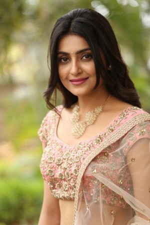 Avantika Mishra (aka) AvanthikaMishra