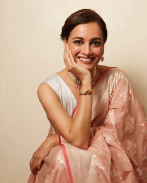 Dia Mirza (aka) DiaMirzaa