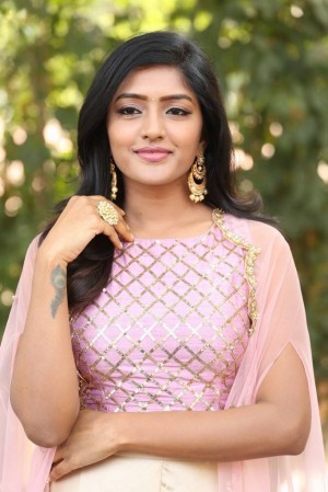 Eesha Rebba (aka) Eesha