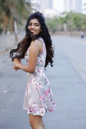 Eesha Rebba (aka) Eesha