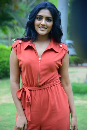 Eesha Rebba (aka) Eesha