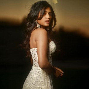 Eesha Rebba (aka) Eesha