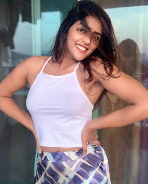 Eesha Rebba (aka) Eesha