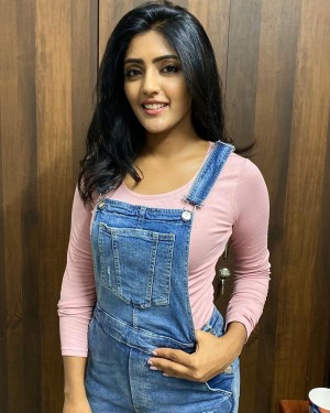 Eesha Rebba (aka) Eesha