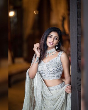 Eesha Rebba (aka) Eesha