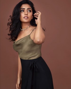 Eesha Rebba (aka) Eesha