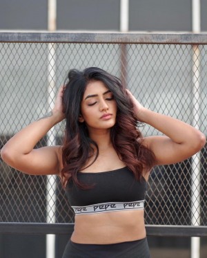 Eesha Rebba (aka) Eesha