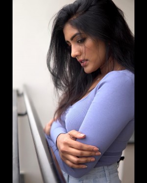 Eesha Rebba (aka) Eesha