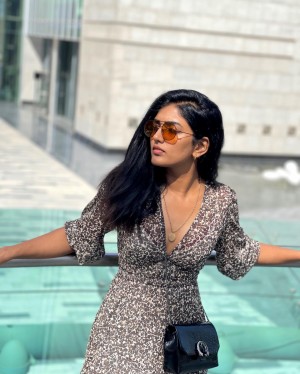 Eesha Rebba (aka) Eesha