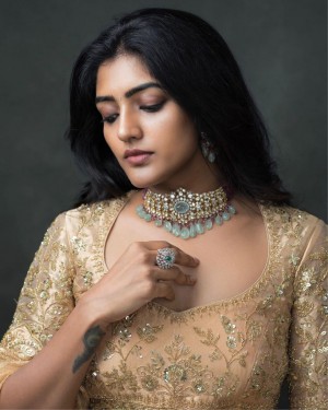 Eesha Rebba (aka) Eesha