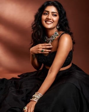 Eesha Rebba (aka) Eesha