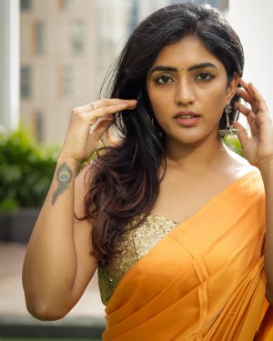 Eesha Rebba (aka) Eesha