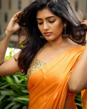 Eesha Rebba (aka) Eesha