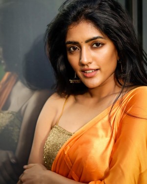 Eesha Rebba (aka) Eesha