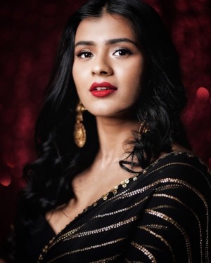 Hebah Patel (aka) HebahPatel