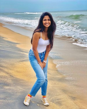 Keerthi Pandian (aka) Keerthi