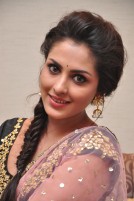 Madhu Shalini (aka) Mathu Shalini