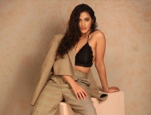 Malavika Sharma (aka) MalavikaSharma