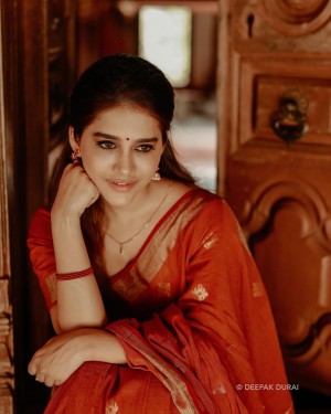 Nabha Natesh (aka) Nabha Naatesh