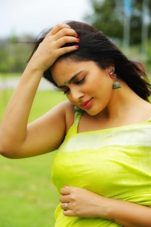 Nandita Swetha (aka) Nandita