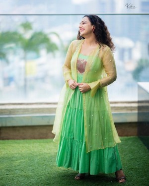 Nithya Menon (aka) Nithya Monen