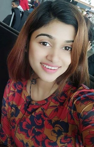 Oviya (aka) Oviya Helen