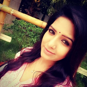 Pavani Reddy (aka) PavaniReddy