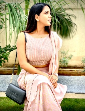 Pavani Reddy (aka) PavaniReddy