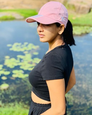 Pavani Reddy (aka) PavaniReddy