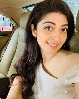 Pranitha Subhash (aka) Pranitha