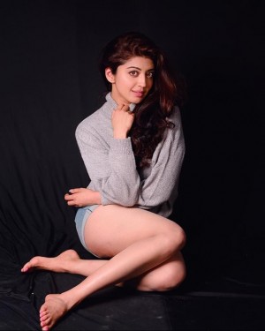 Pranitha Subhash (aka) Pranitha