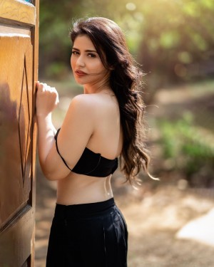 Priyanka Jawalkar (aka) PriyankaJawalkar