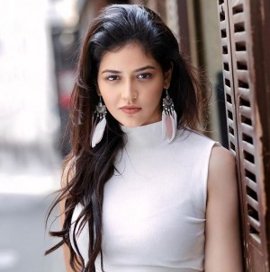 Priyanka Jawalkar (aka) PriyankaJawalkar