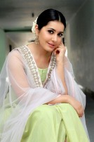 Raashi Khanna (aka) Rashi Khanna