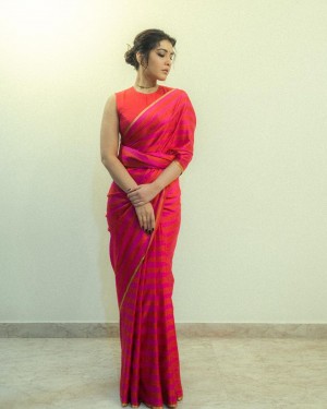 Raashi Khanna (aka) Rashi Khanna