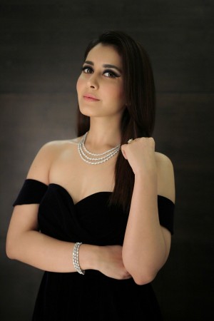 Raashi Khanna (aka) Rashi Khanna