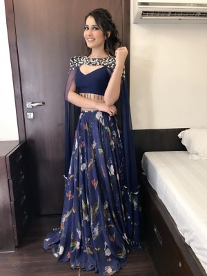 Raashi Khanna (aka) Rashi Khanna