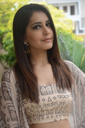 Raashi Khanna (aka) Rashi Khanna