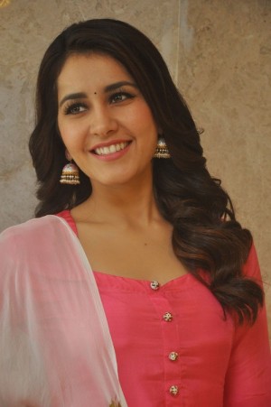 Raashi Khanna (aka) Rashi Khanna