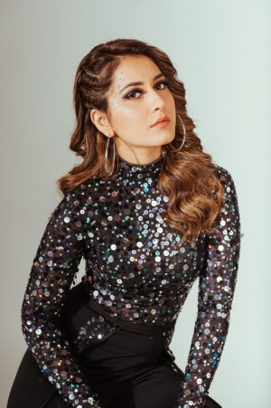 Raashi Khanna (aka) Rashi Khanna