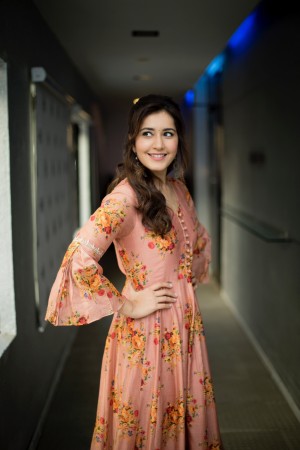 Raashi Khanna (aka) Rashi Khanna