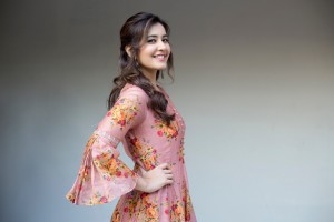 Raashi Khanna (aka) Rashi Khanna