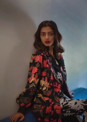 Radhika Apte (aka) RadhikaApte