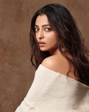 Radhika Apte (aka) RadhikaApte