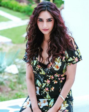 Ragini Dwivedi (aka) Ragini